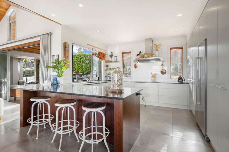 64 Beauvoir Avenue Matakatia_60