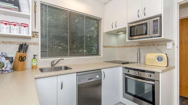 2/92 North Avon Road Richmond_2