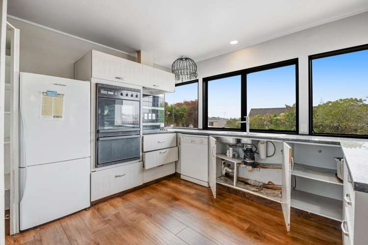 29a Little Barrier Avenue Manly_11