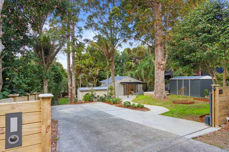 22 Hollywood Avenue Titirangi_25