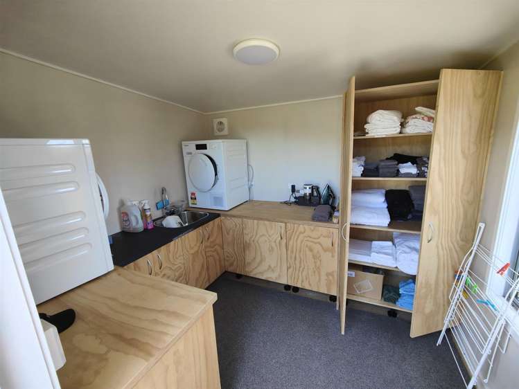 26 Hilton Street Blackball_11