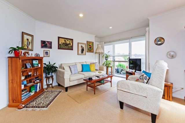 12/17 Matata Street Blockhouse Bay_2