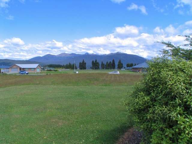 16 Orbell Crescent Te Anau_4