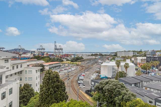 910/8 Ronayne Street Auckland Central_2