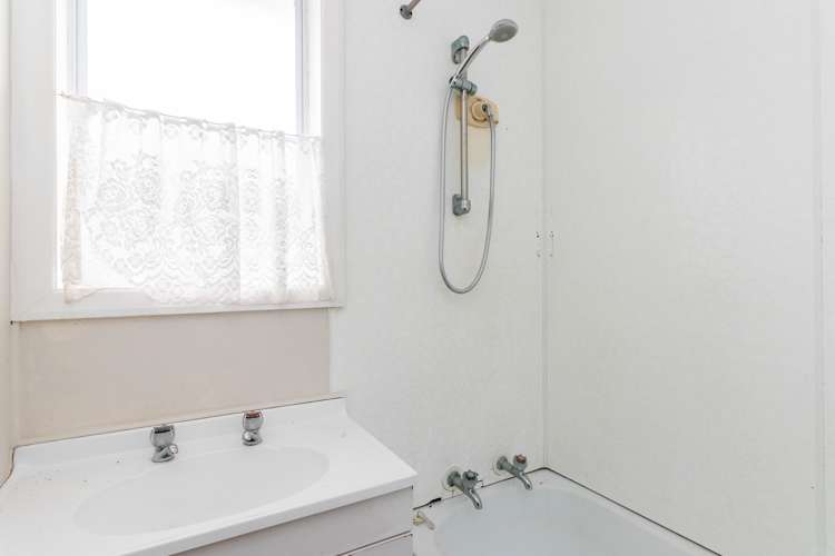 28 Towers Street Paeroa_9