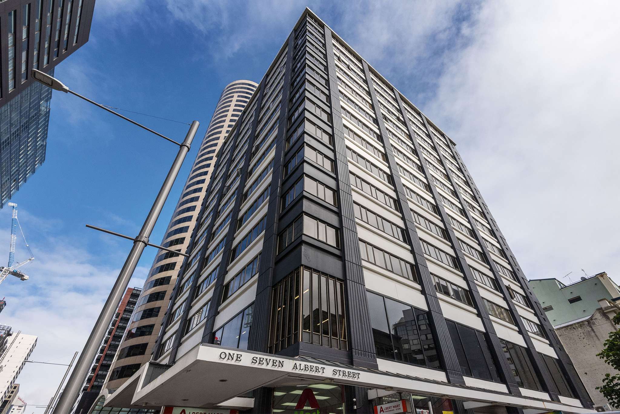 Affordable unit in well-connected CBD location