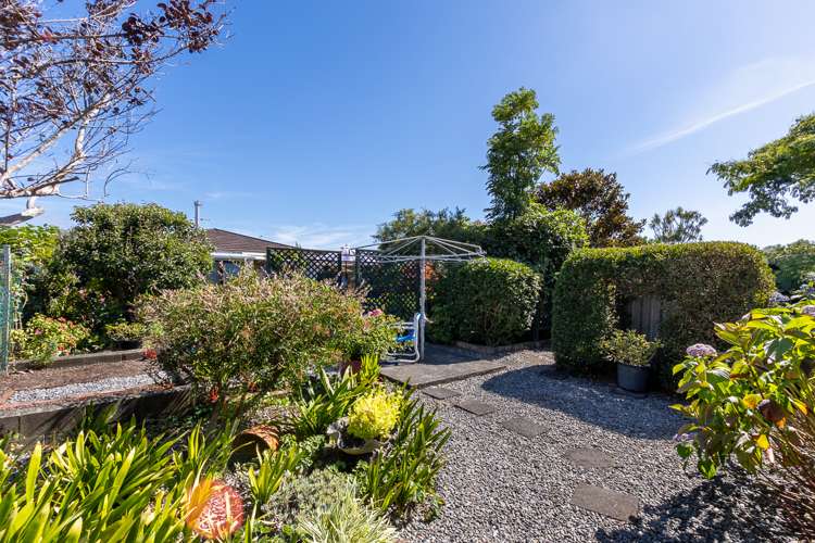 52 Andrew Street Waikanae_16