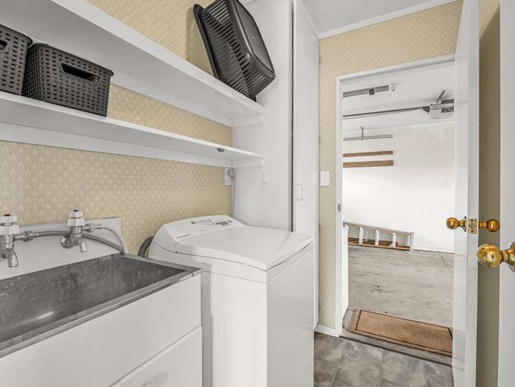 2A Belvedere Crescent Takaro_20