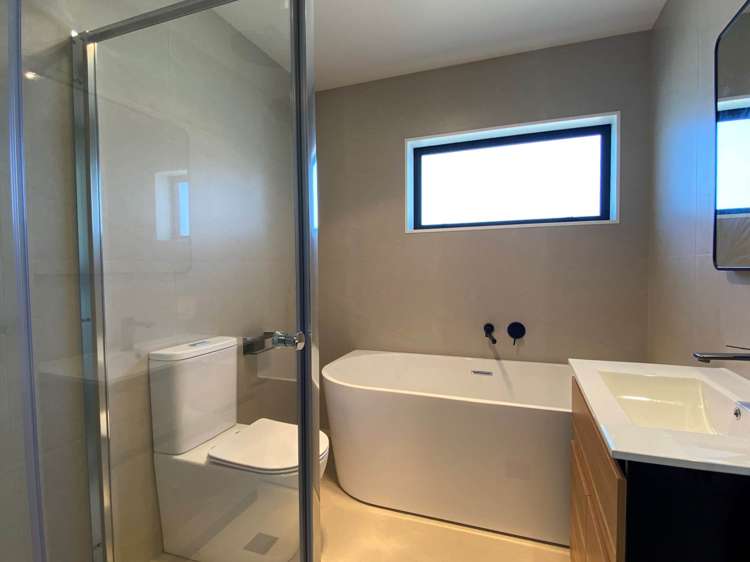 3C Marshall Laing Avenue Mt Roskill_3