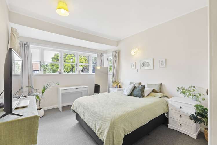 54 Savage Crescent West End_2