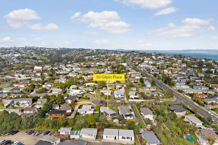 10 Gilpin Place Beach Haven_24