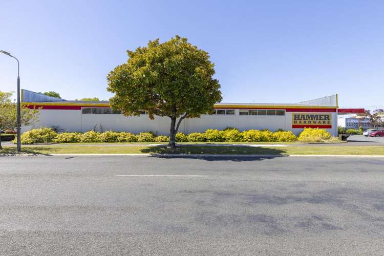 2 The Town Centre Turangi_12