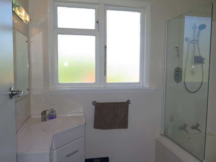 1 Hartley Crescent Marchwiel_12