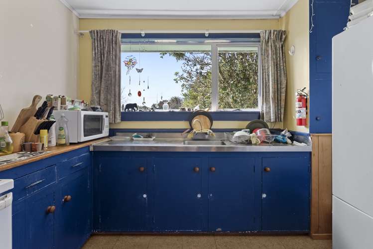 85 Whitcombe Road Opunake_6