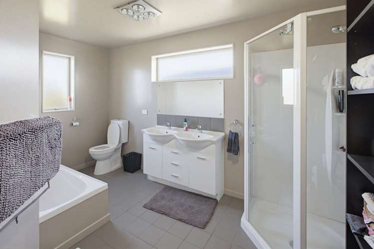 8 Westoe Street Waikaia_32