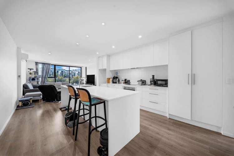 65 Bonair Crescent Silverdale_6