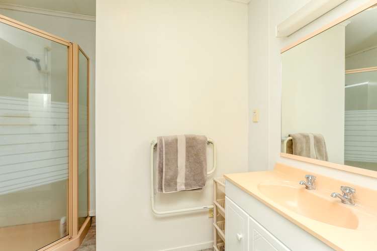 1154c South Road Oakura_18