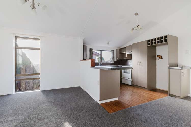 110 Tremaine Avenue Westbrook_5