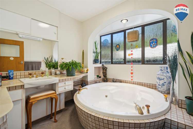 7 James Grove Stokes Valley_11