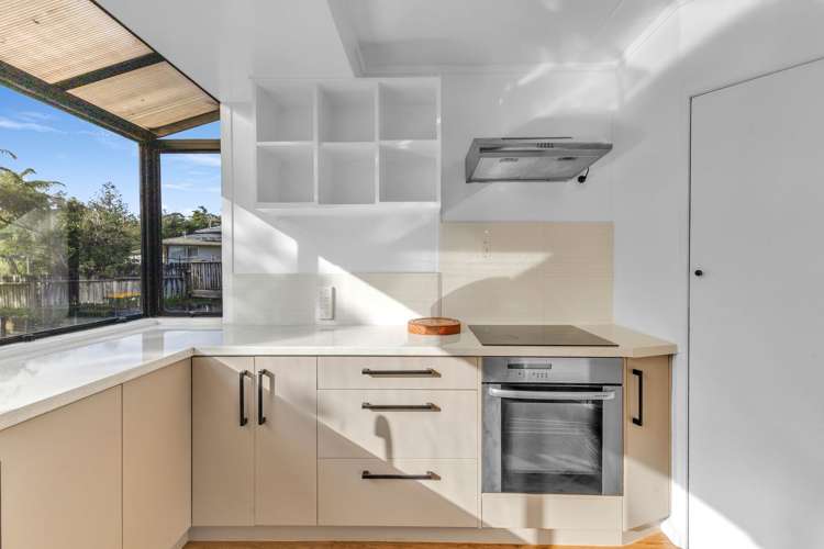 50 seaview road Marfell_21