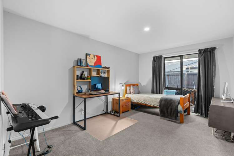 44 Candlesticks Crescent Lincoln_15