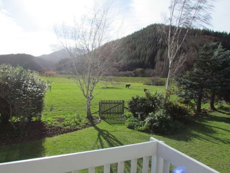 14 Wakefield Street Tuamarina_6