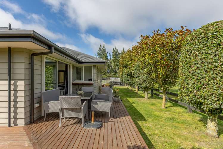 515 Bealey Road Charing Cross_33