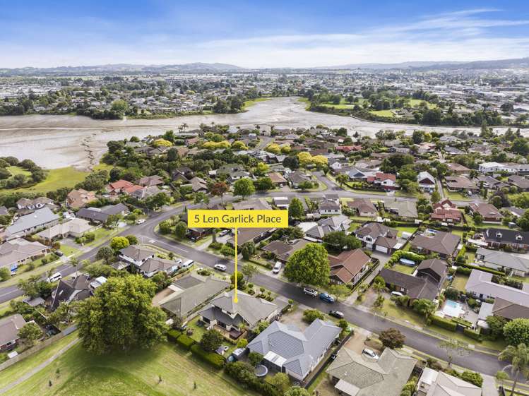 5 Len Garlick Place Pahurehure_29