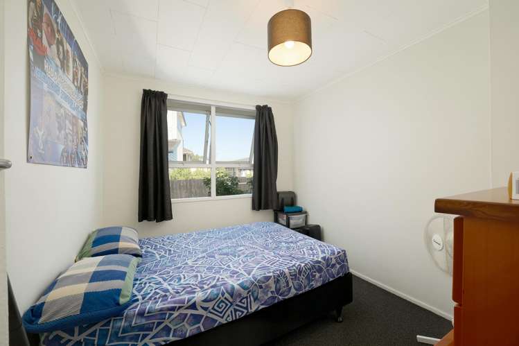 52 Robertson Road Mangere East_21