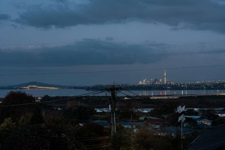 221 Te Atatu Road_3