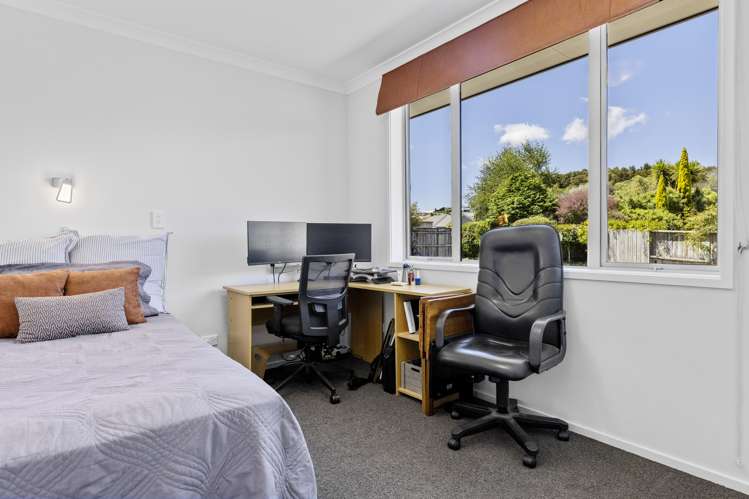 7 Magnolia Rise Waipahihi_17