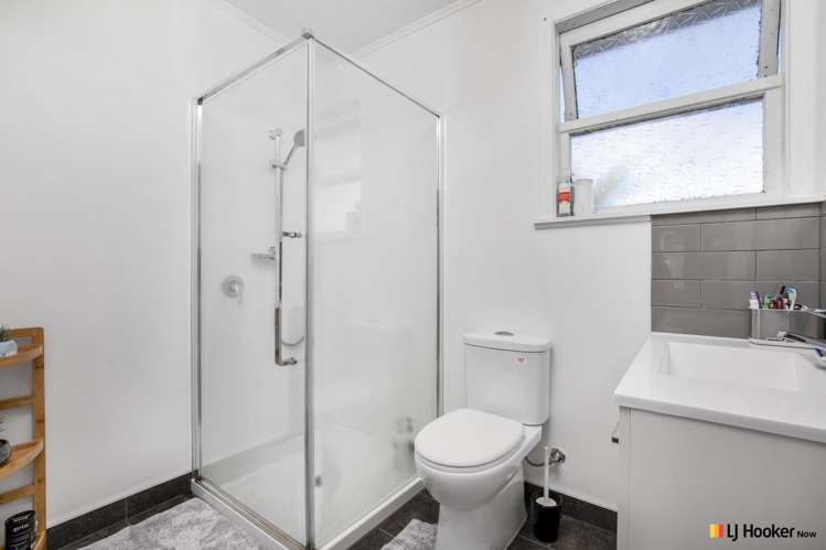 88 Vodanovich Road Te Atatu South_9