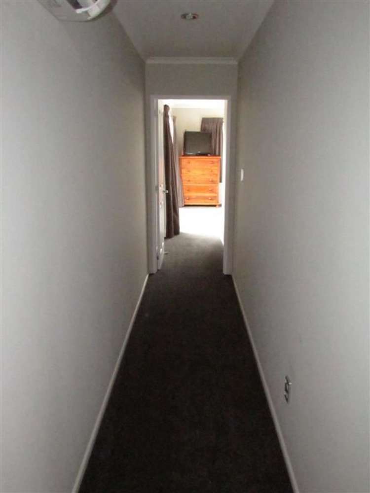 2 Ashley Drive Paroa_16