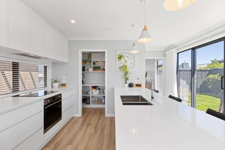 6 Whitehall Drive Springlands_5