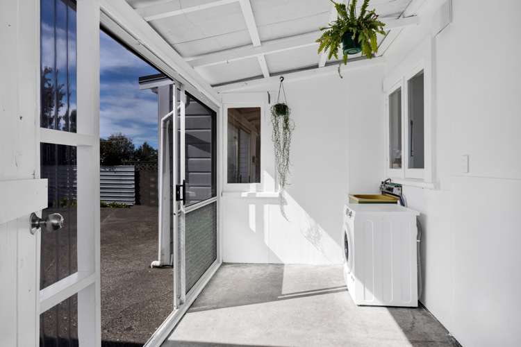 12 Burns Street Hawera_21