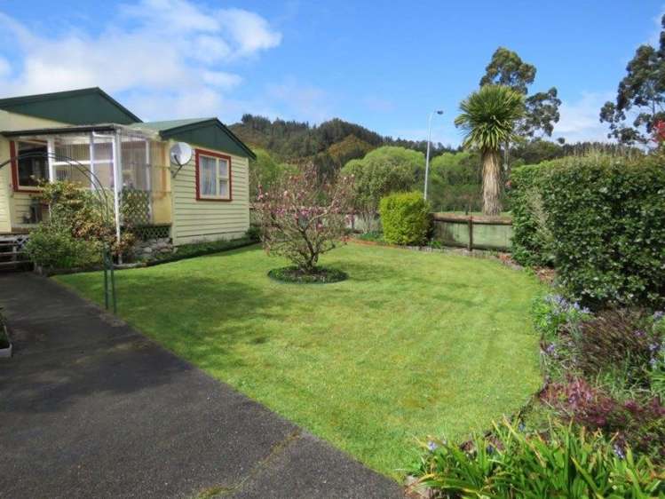 146 Broadway Reefton_17