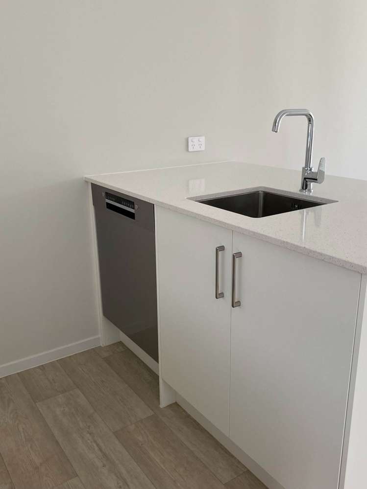 3/1460 Cameron Road Greerton_6