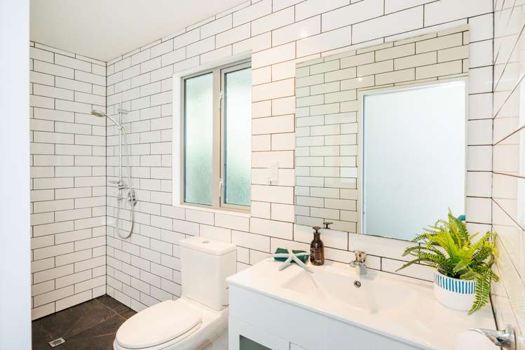 55 Fitzherbert East Road Aokautere_24