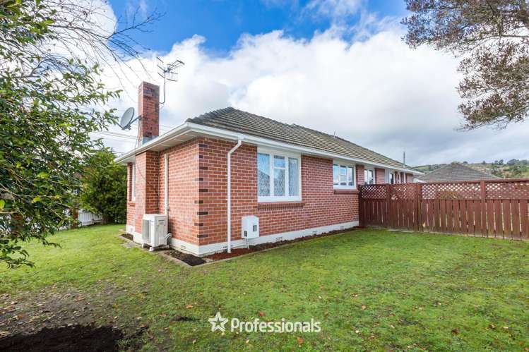 53 Totara Park Road Clouston Park_14