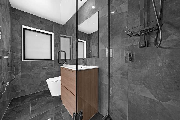 16 Henwood Road Otahuhu_11