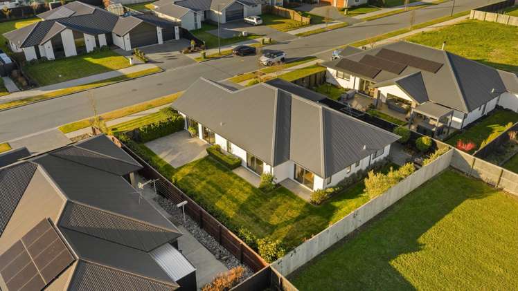 42 Halpin Drive Lincoln_23