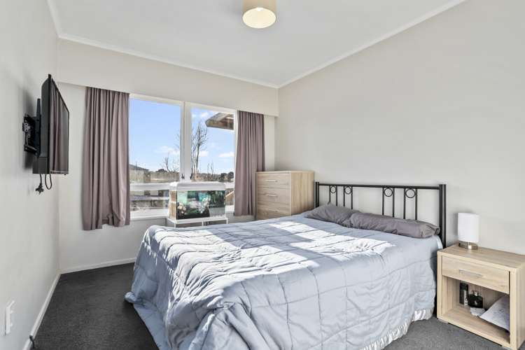 26 Caronia Crescent Lynfield_12