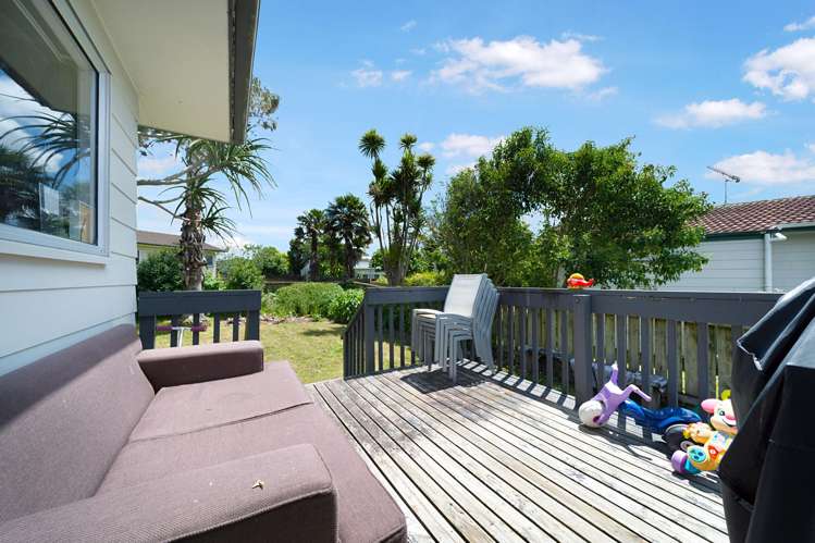 82 & 84 Moire Road Royal Heights_21