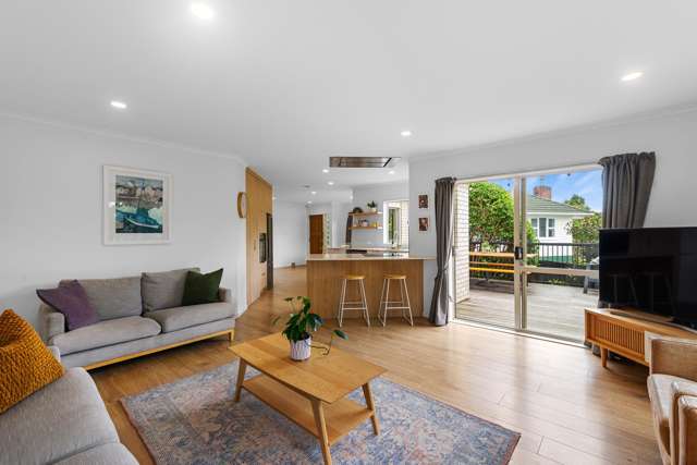 6A Fayette Place Te Atatu South_2