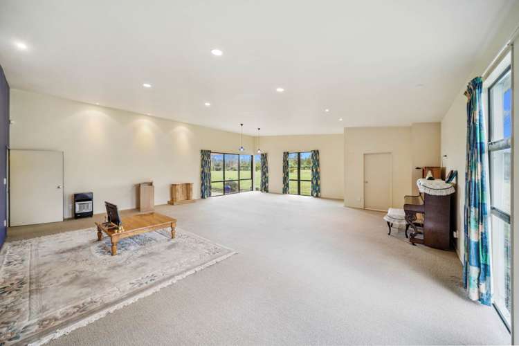 6-10 Holdens Road Henderson_12