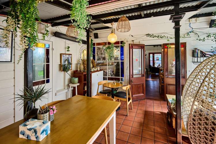 5 Oroua Street Eastbourne_11