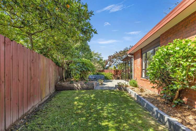 6 Milne Place Richmond_21