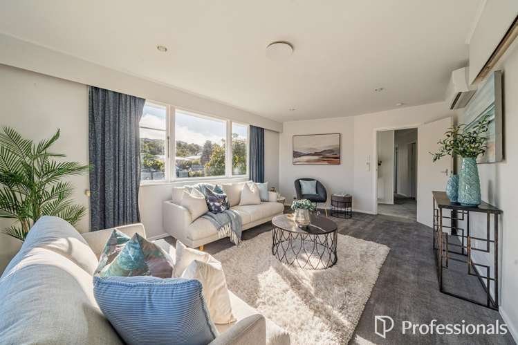 5 Holly Grove Maungaraki_7