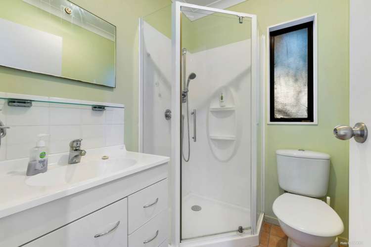 2/274 Glamorgan Drive Northcross_15