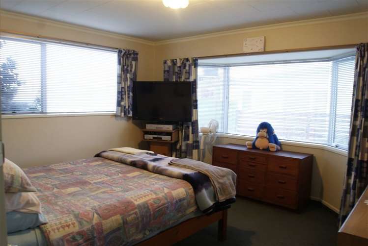 17 Queen Street Pareora_9